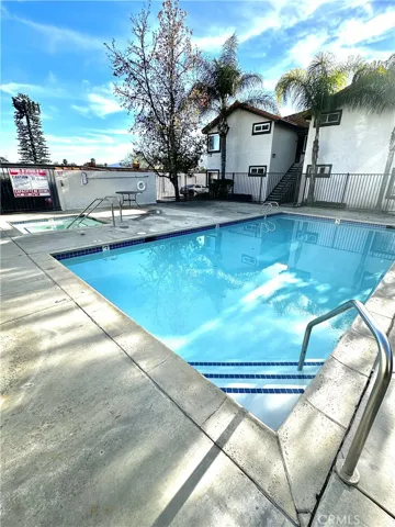 Community Pool and Hot Tub