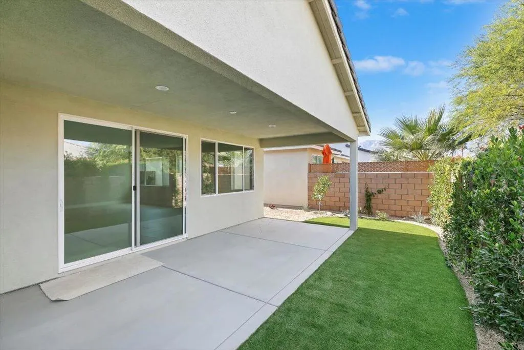 69662 Calle La Costa, Cathedral City, California 92234 home-pic-29