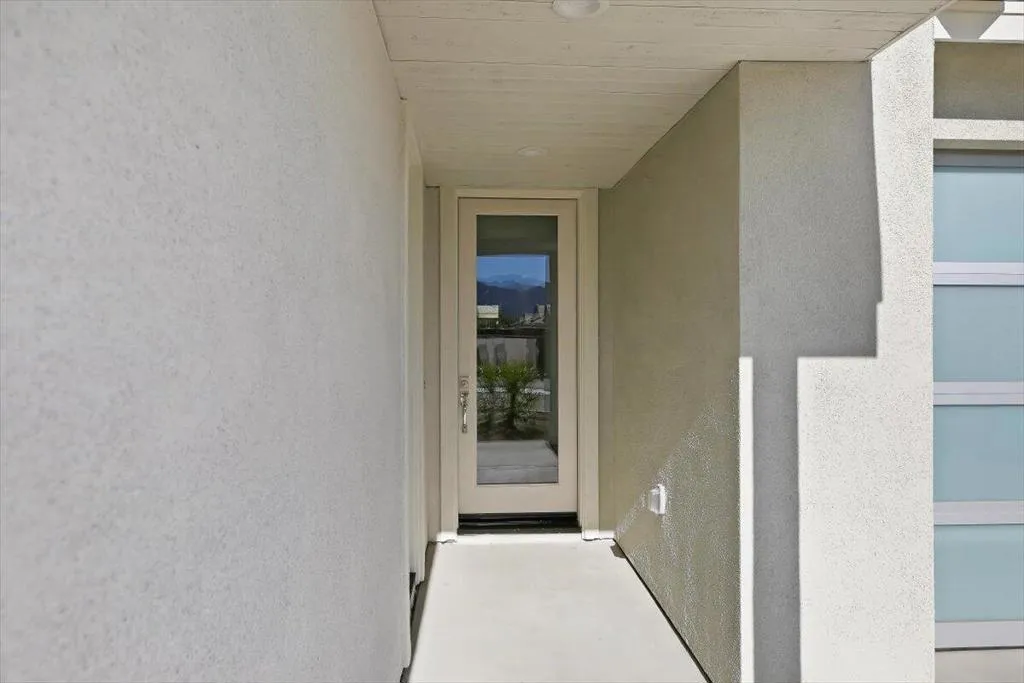 69662 Calle La Costa, Cathedral City, California 92234 home-pic-4