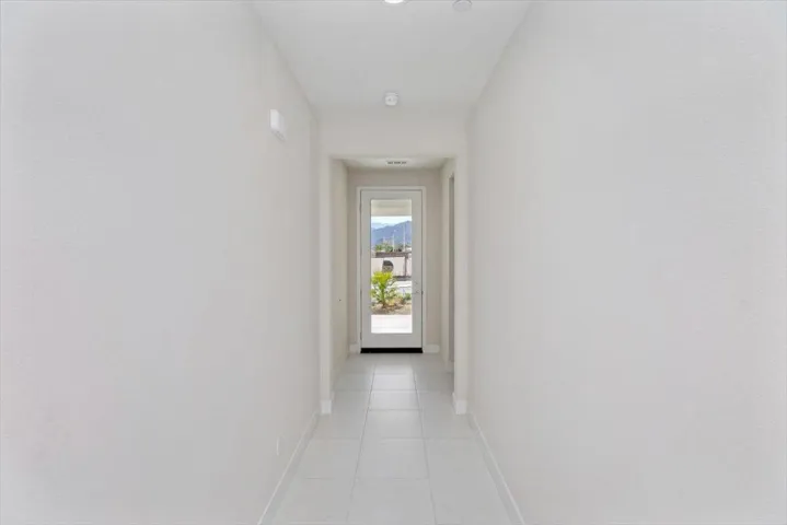 09-Entry