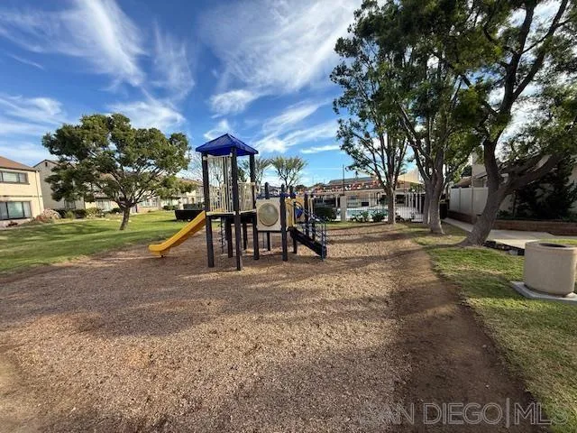 10396 Seth Way, Santee, California 92071 home-pic-18