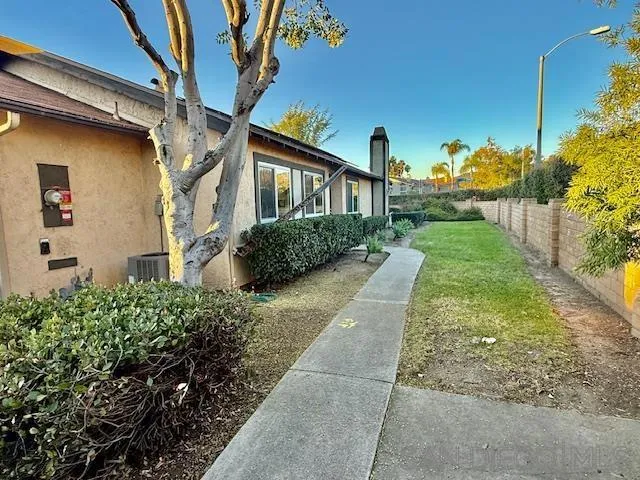 10396 Seth Way, Santee, California 92071 home-pic-2