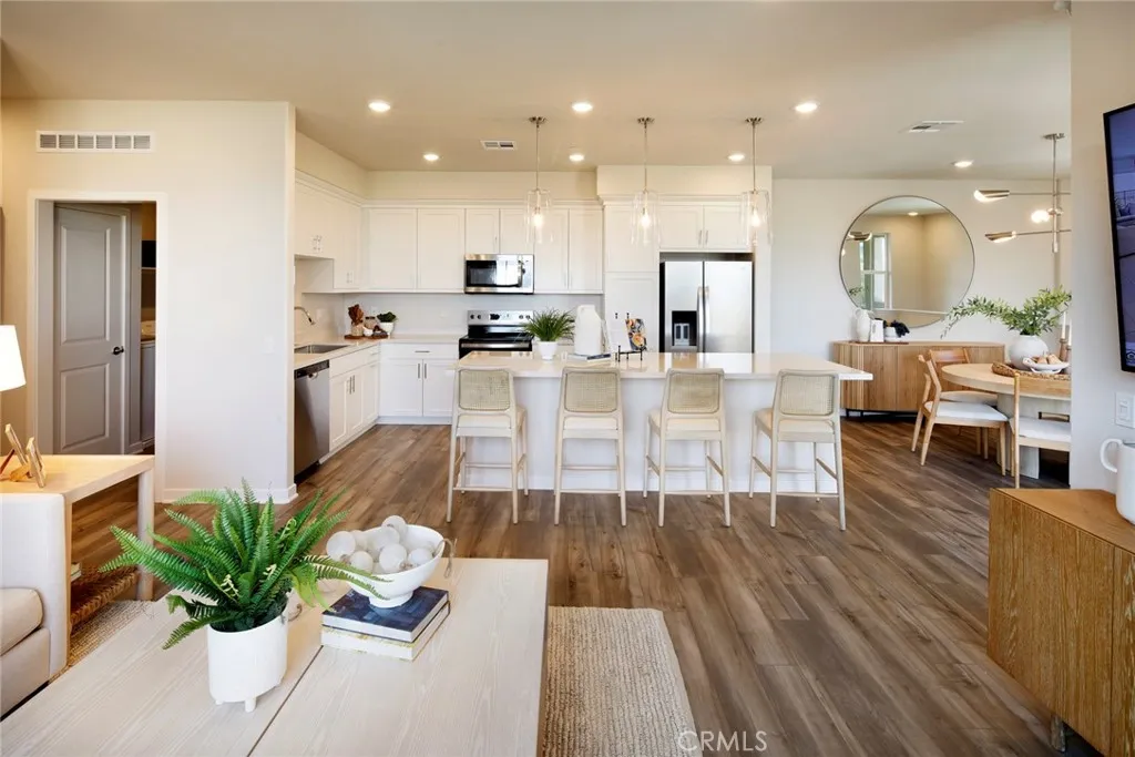 36156 Jaden Avenue 2406, Murrieta, California 92563 home-pic-7