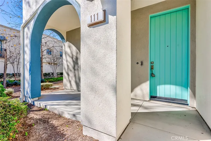 111 Fixie, Irvine, California 92618