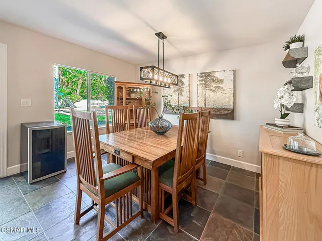 cKitchen and Dining1