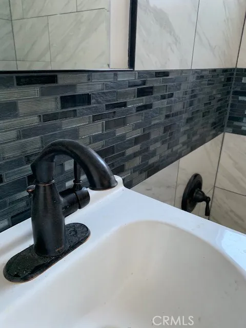 1240 W 22nd St, San Pedro, California 90731 home-pic-32