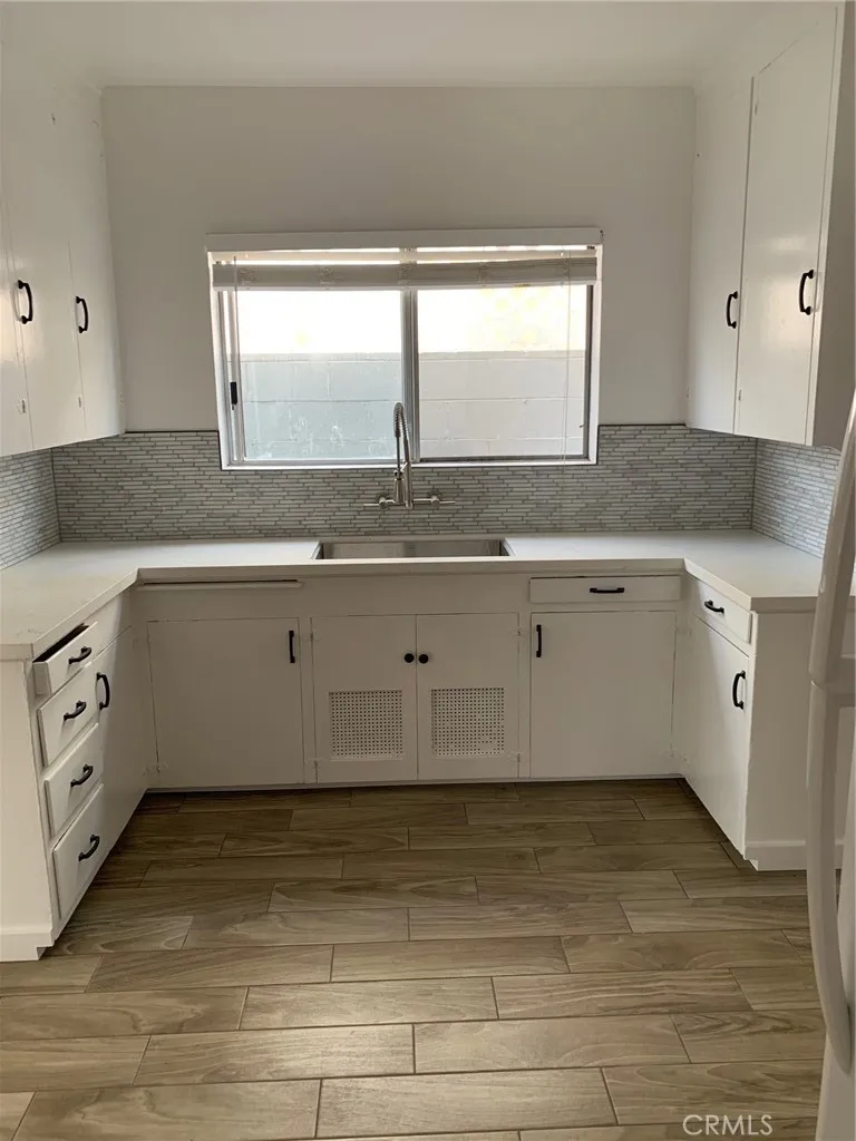 1240 W 22nd St, San Pedro, California 90731 home-pic-45