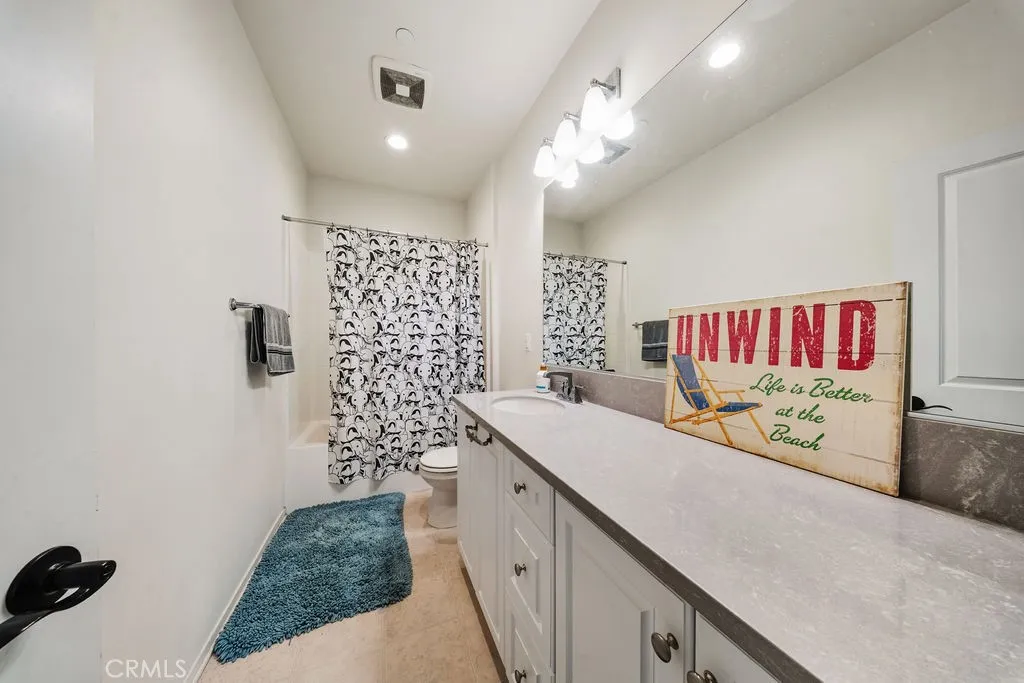 4124 S Inglenook, Ontario, California 91761 home-pic-28