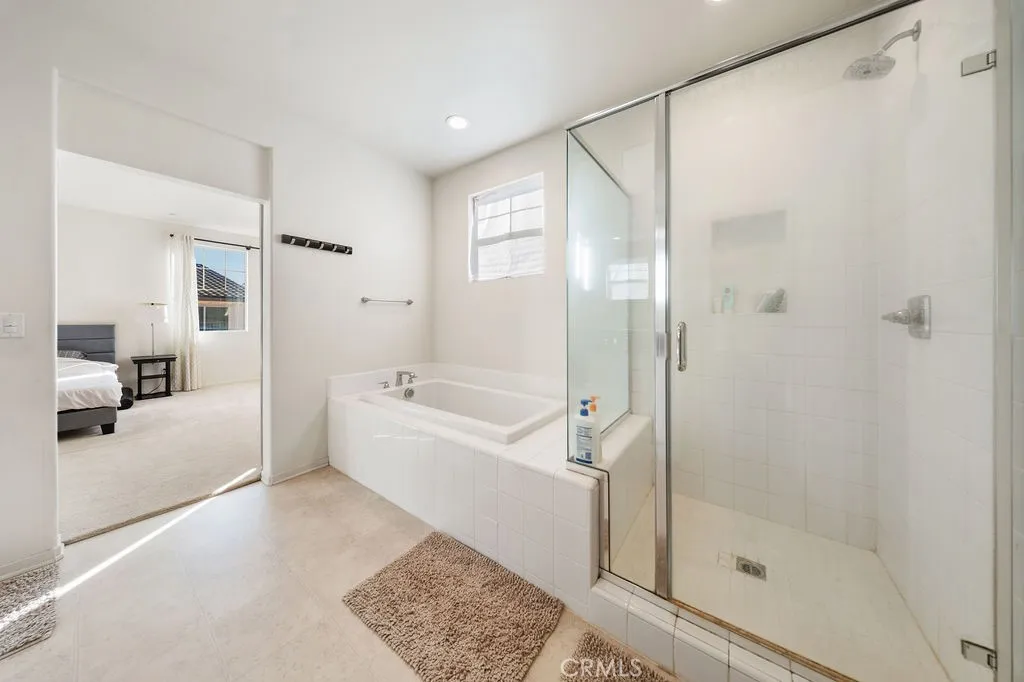 4124 S Inglenook, Ontario, California 91761 home-pic-30