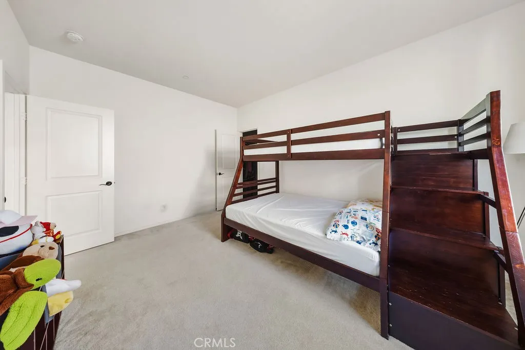 4124 S Inglenook, Ontario, California 91761 home-pic-24