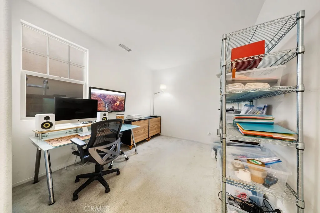 4124 S Inglenook, Ontario, California 91761 home-pic-26