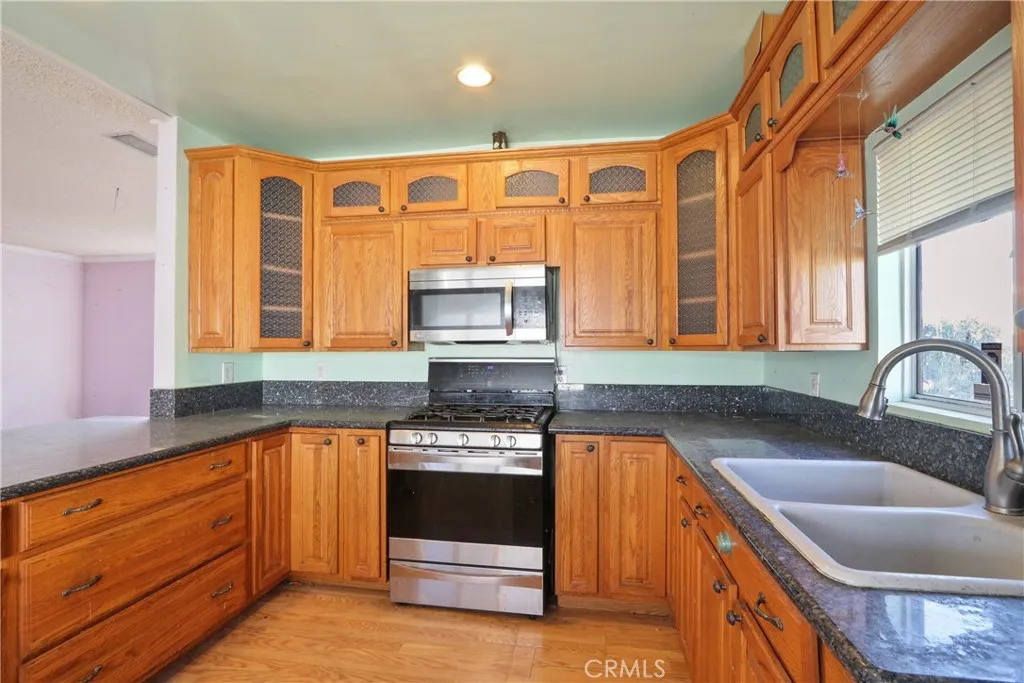 3506 Puente, Baldwin Park, California 91706 home-pic-10