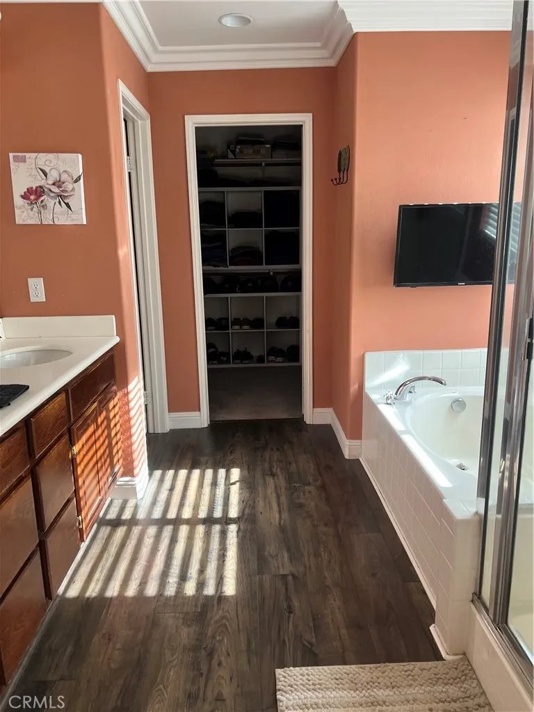 33379 Wallace Way, Yucaipa, California 92399 home-pic-20