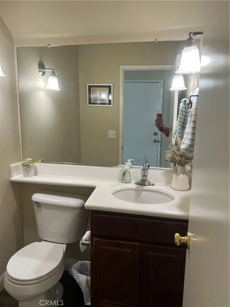 33379 Wallace Way, Yucaipa, California 92399 home-pic-14