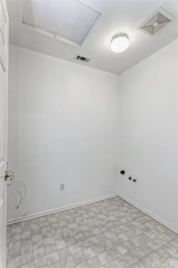 19028 Stoddard Way, Apple Valley, California 92308 home-pic-20