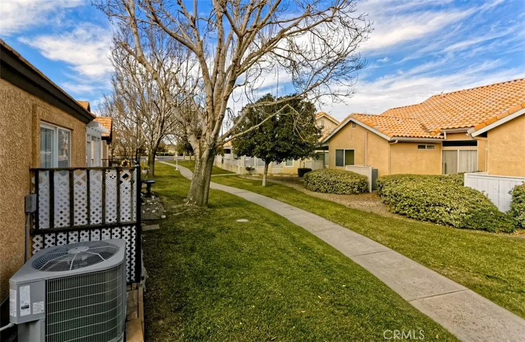 19028 Stoddard Way, Apple Valley, California 92308 home-pic-29