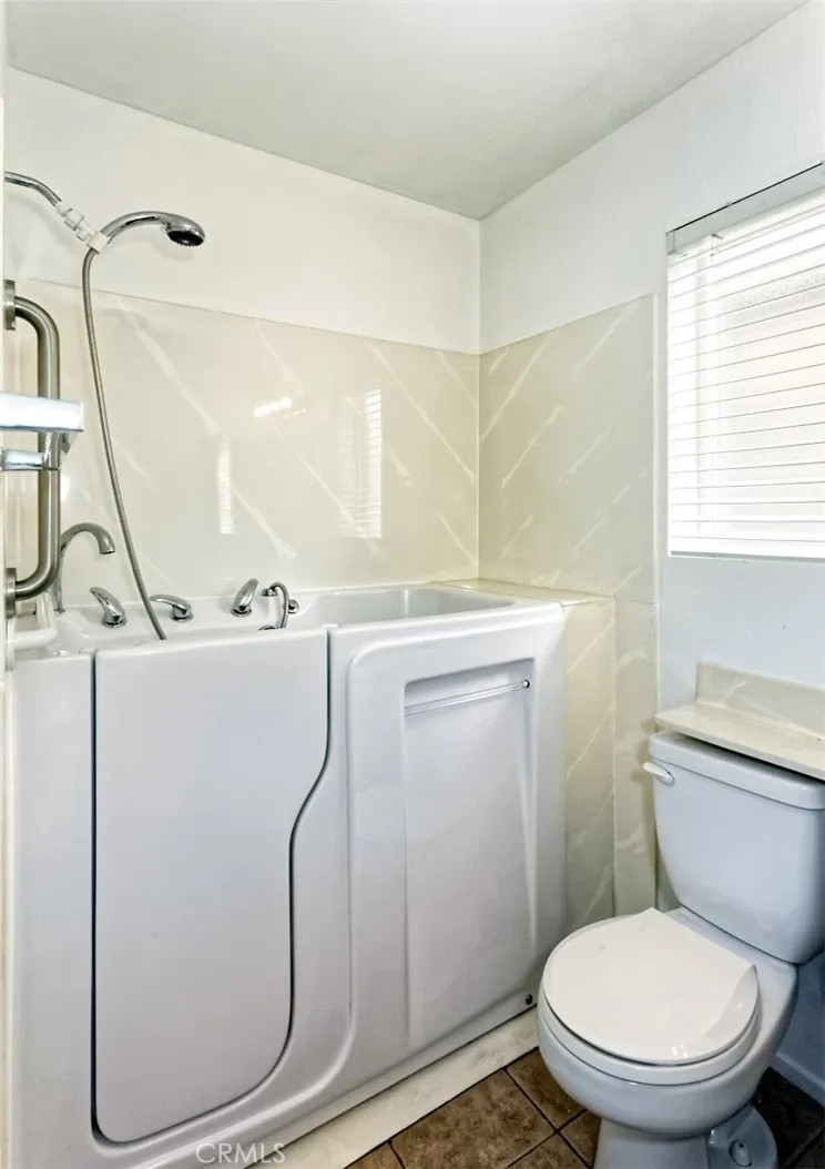 19028 Stoddard Way, Apple Valley, California 92308 home-pic-22