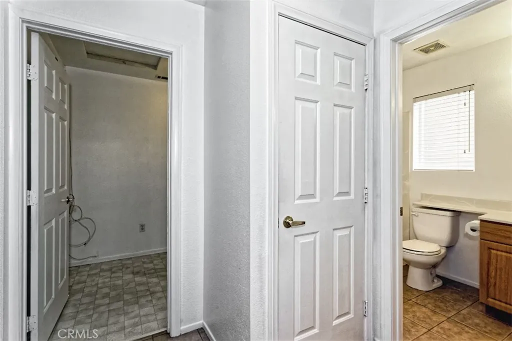 19028 Stoddard Way, Apple Valley, California 92308 home-pic-19