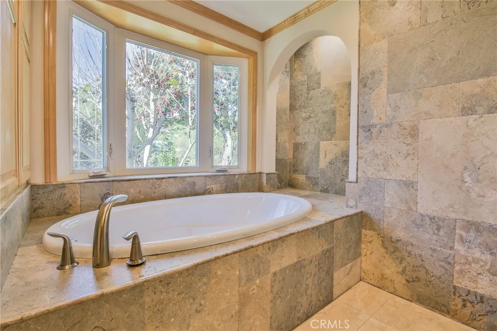 1707 Nabal, La Habra Heights, California 90631 home-pic-33