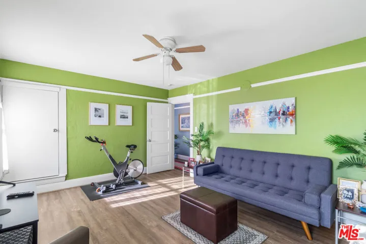 Upstairs living Room 3