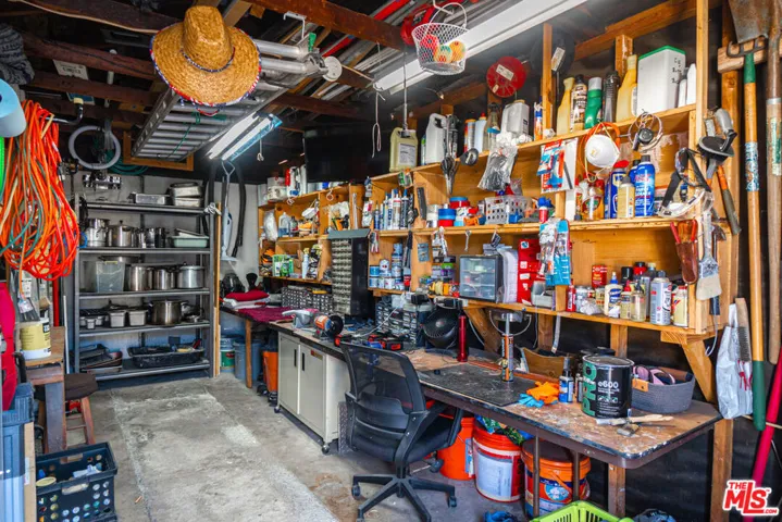 Accessory unit workshop