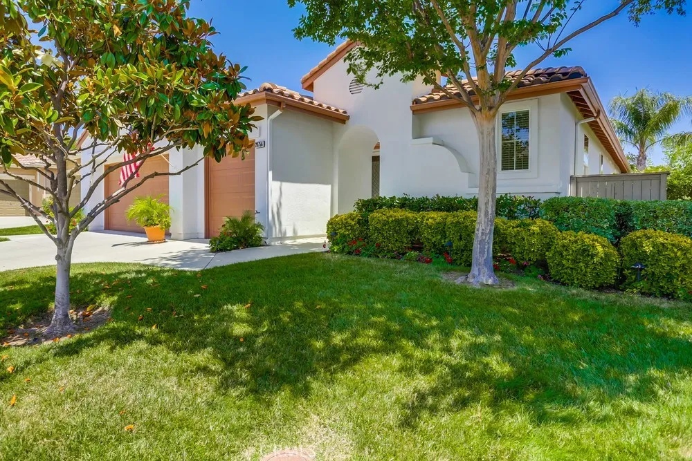 28756 Fall Creek Court, Menifee, California 92584 home-pic-2