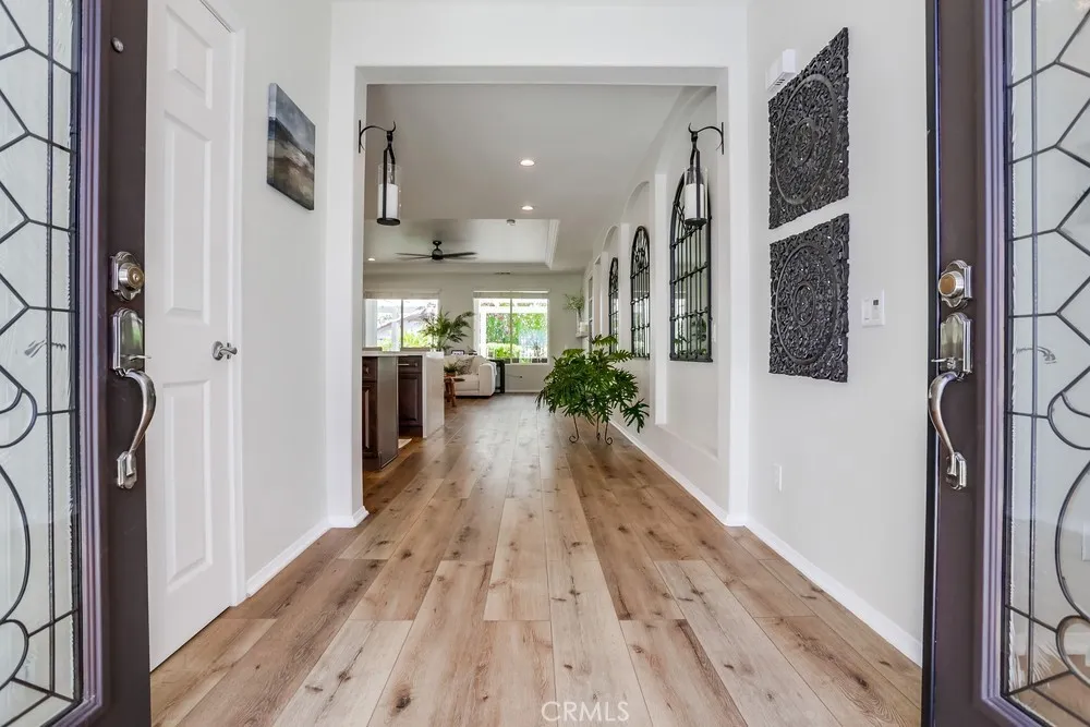 28756 Fall Creek Court, Menifee, California 92584 home-pic-6