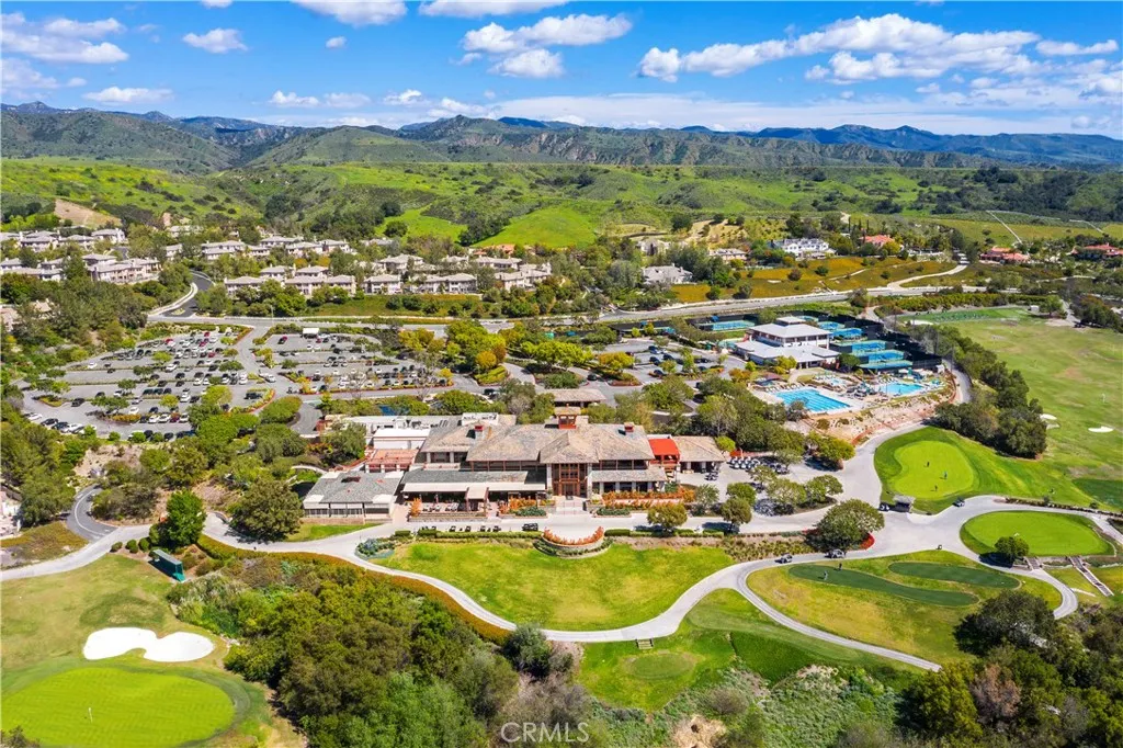 11 Riviera, Trabuco Canyon, California 92679 home-pic-39
