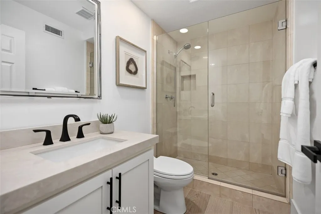 11 Riviera, Trabuco Canyon, California 92679 home-pic-14