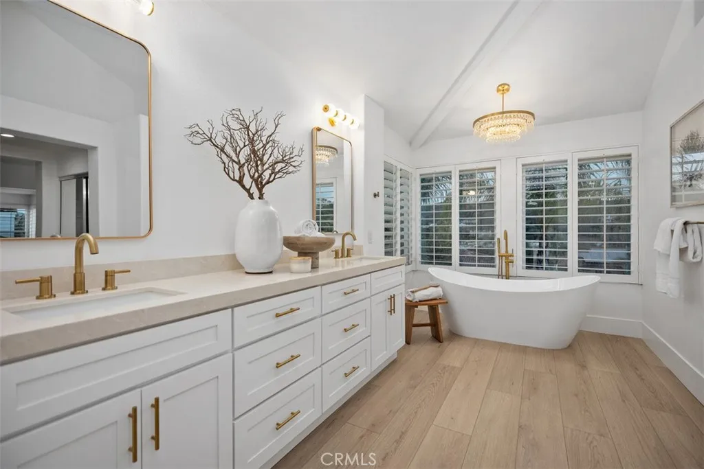 11 Riviera, Trabuco Canyon, California 92679 home-pic-19
