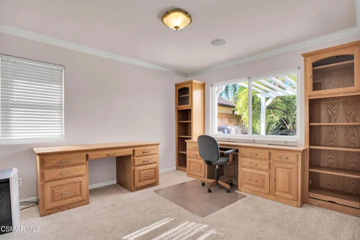 4539MammothAve 29