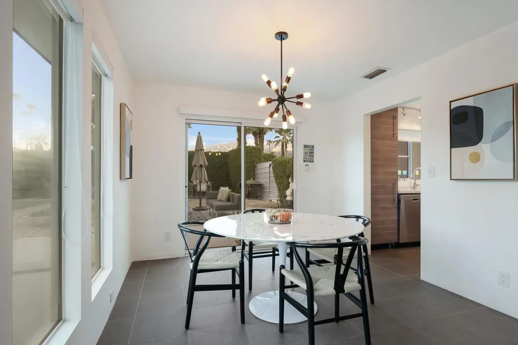 1529 S Calle Palo Fierro, Palm Springs, California 92264 home-pic-9