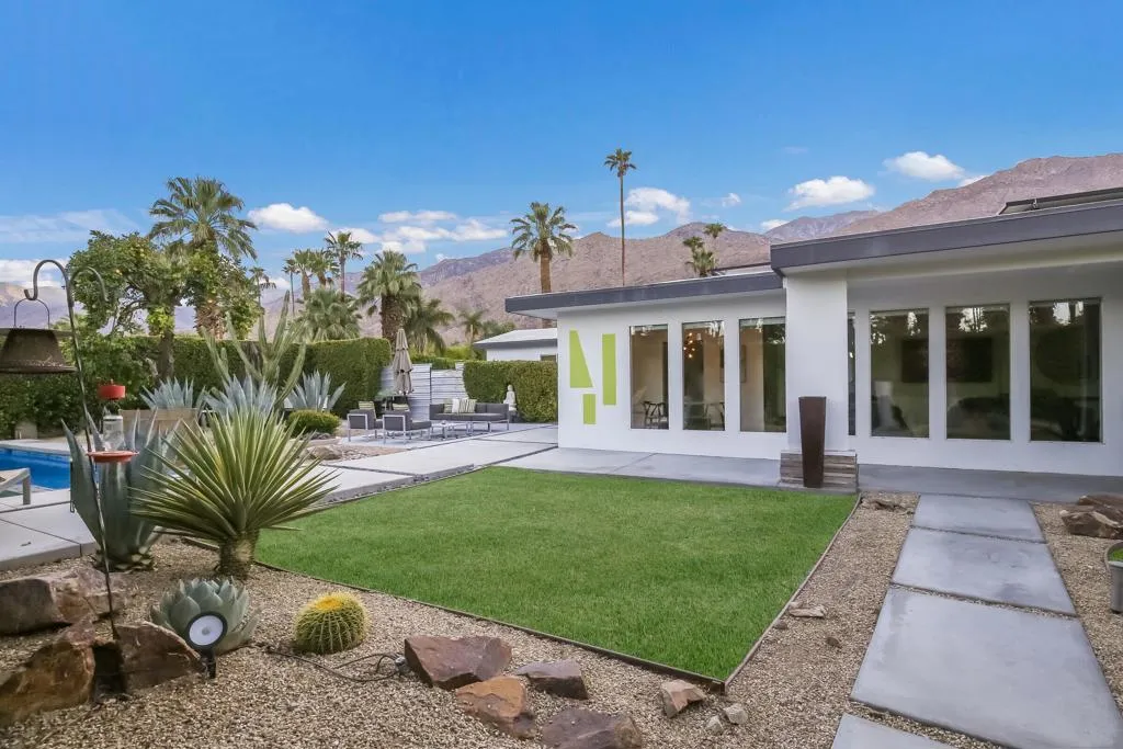 1529 S Calle Palo Fierro, Palm Springs, California 92264 home-pic-2