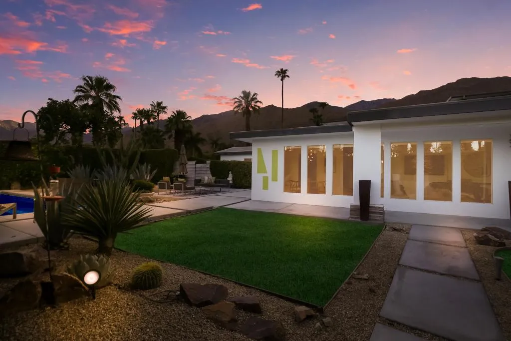 1529 S Calle Palo Fierro, Palm Springs, California 92264 home-pic-33