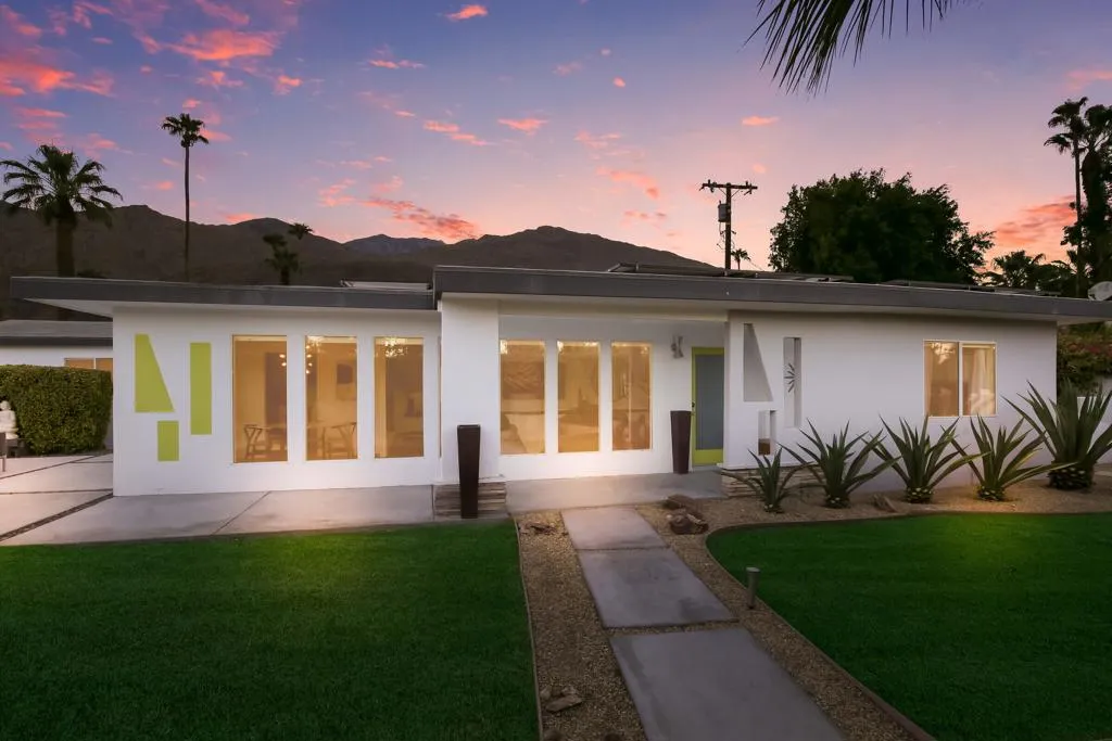 1529 S Calle Palo Fierro, Palm Springs, California 92264 home-pic-34