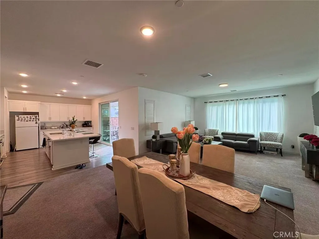 2680 E Penelope Ln, Ontario, California 91762 home-pic-7