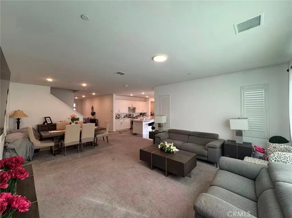 2680 E Penelope Ln, Ontario, California 91762 home-pic-8