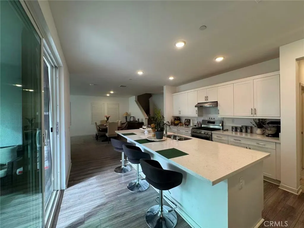 2680 E Penelope Ln, Ontario, California 91762 home-pic-12