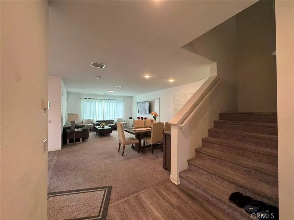 2680 E Penelope Ln, Ontario, California 91762 home-pic-6