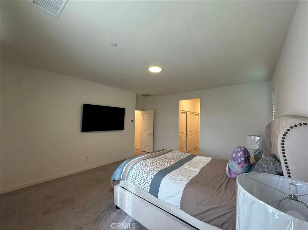 2680 E Penelope Ln, Ontario, California 91762 home-pic-17