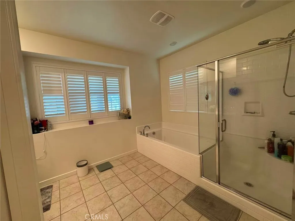 2680 E Penelope Ln, Ontario, California 91762 home-pic-19