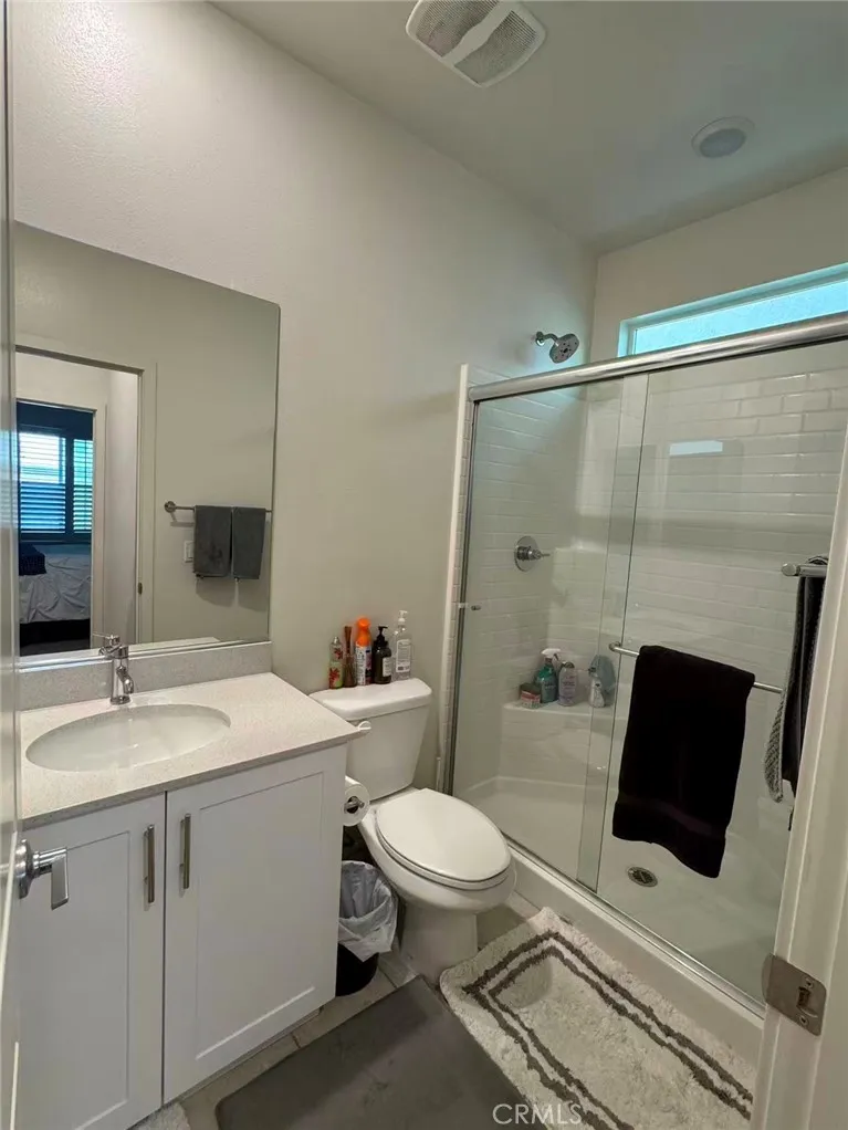 2680 E Penelope Ln, Ontario, California 91762 home-pic-4