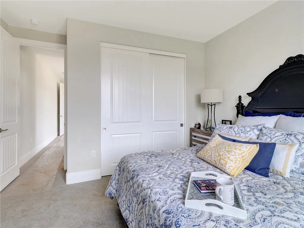 35878 Wildwood Crest Drive, Yucaipa, California 92399 home-pic-10
