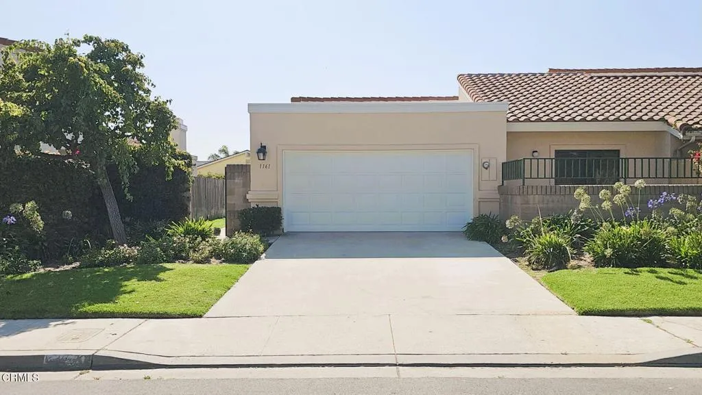 1161 Windward Way, Oxnard, California 93035 home-pic-1