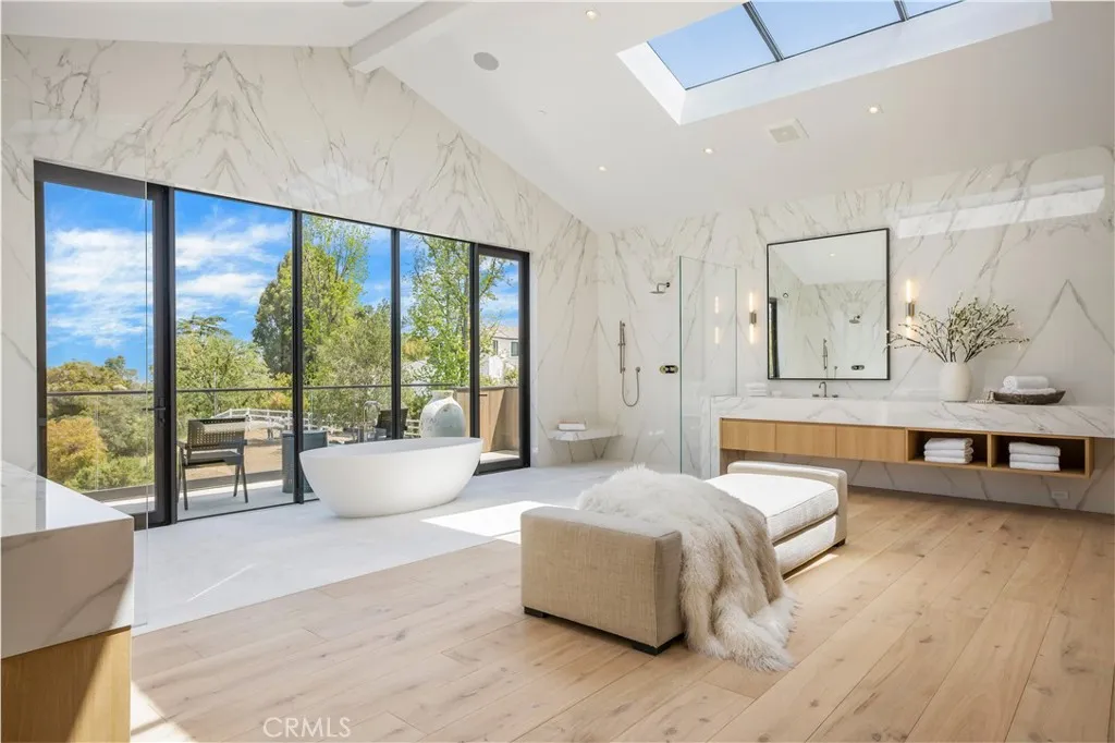 24105 Hidden Ridge Road, Hidden Hills, California 91302 home-pic-21