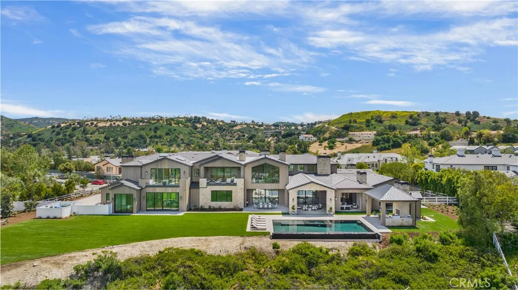 24105 Hidden Ridge Road, Hidden Hills, California 91302 home-pic-48