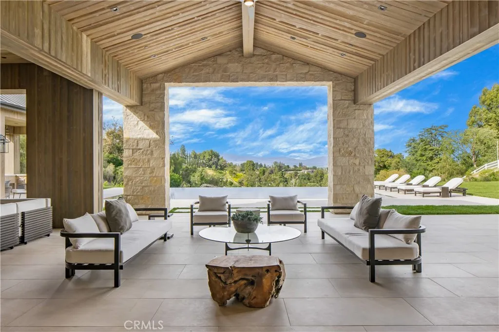 24105 Hidden Ridge Road, Hidden Hills, California 91302 home-pic-42
