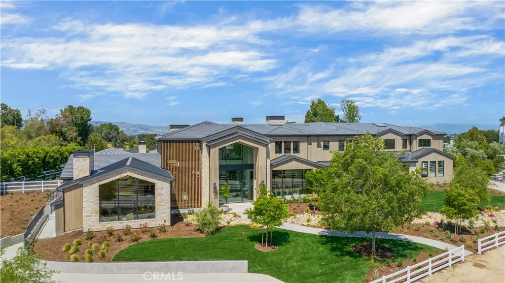 24105 Hidden Ridge Road, Hidden Hills, California 91302 home-pic-49