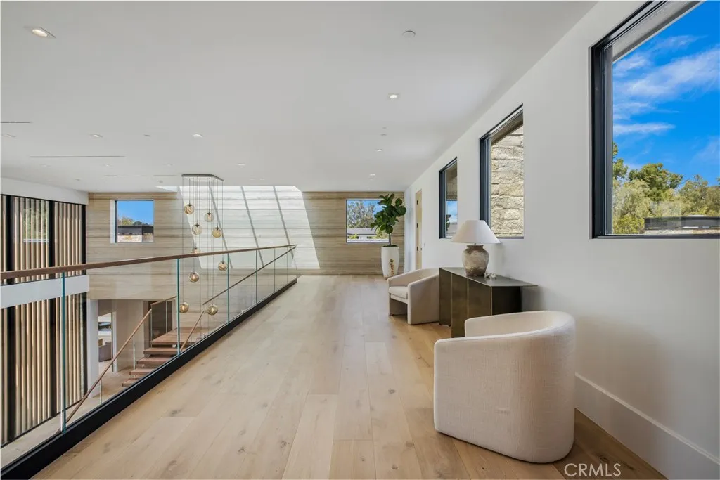 24105 Hidden Ridge Road, Hidden Hills, California 91302 home-pic-17