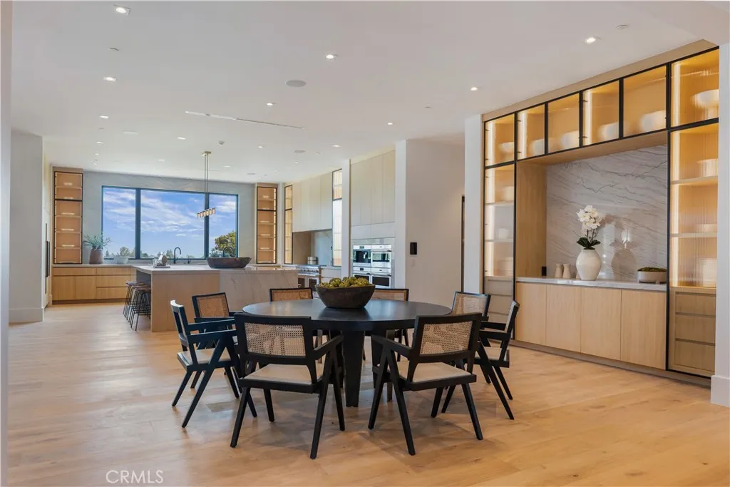 24105 Hidden Ridge Road, Hidden Hills, California 91302 home-pic-12